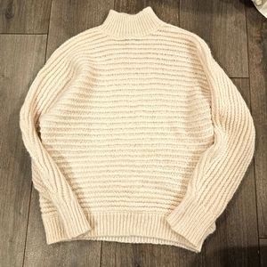 Tahari ribbed turtleneck sweater